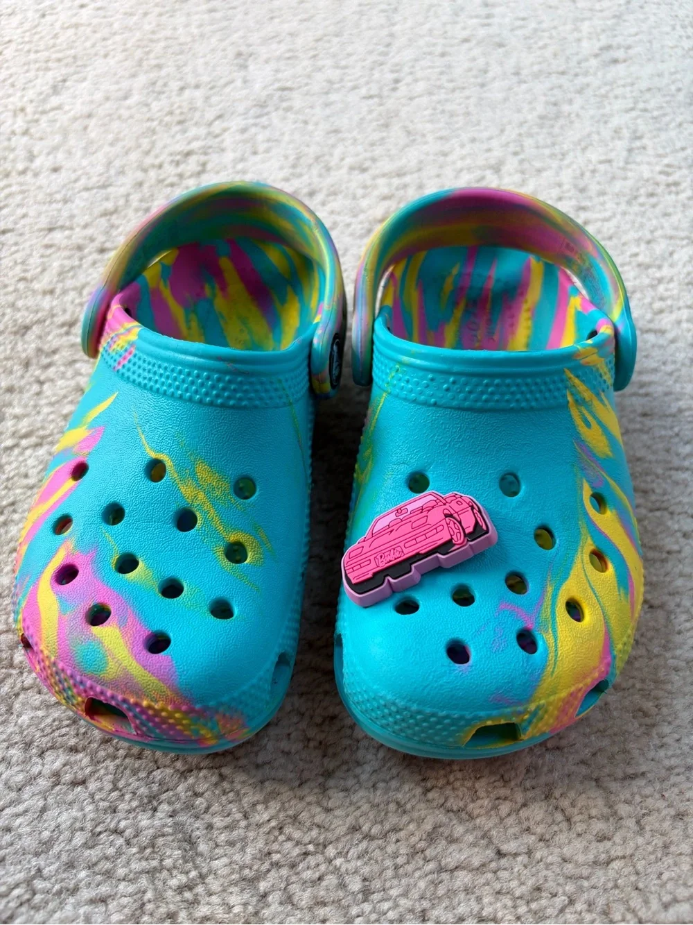 Crocs Toddler Size 10 Classic Marbled Tie-Dye Clogs Sandals in Aqua Multicolor